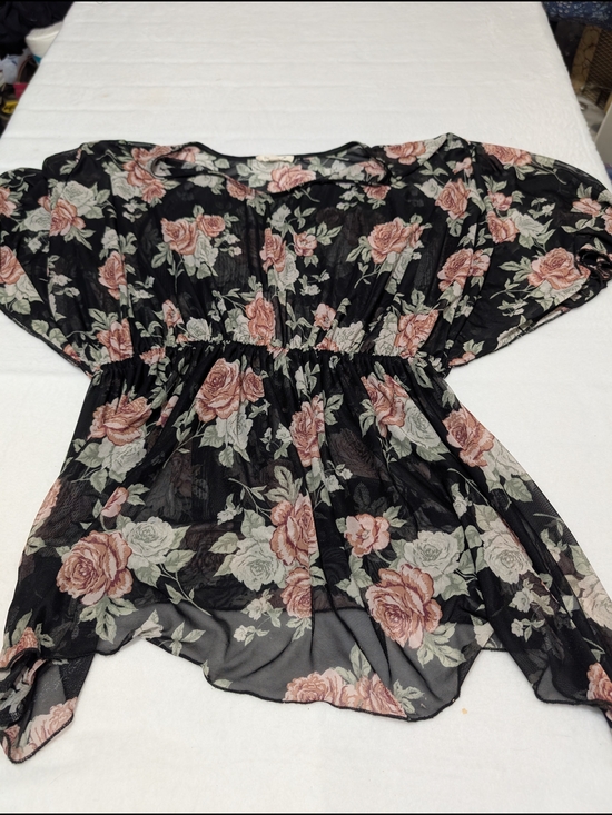 Paper Plane Tops - Floral Sheer Black Blouse with Pink Rose Print Size 1x Whimsgoth